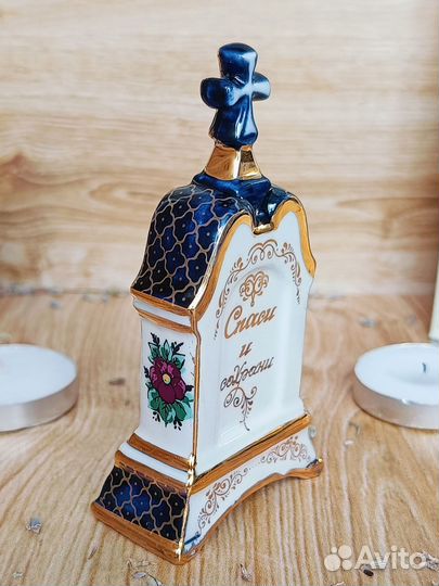 Киот Спиридон Тримифунтский, гжельский фарфор