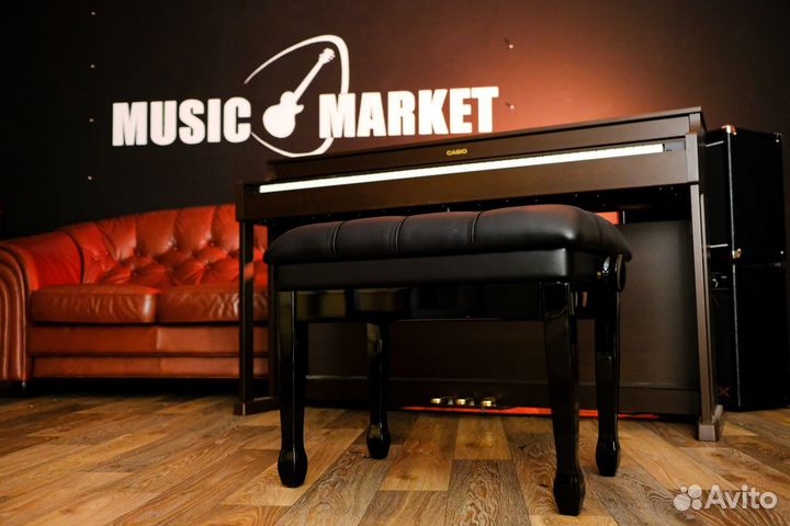 Банкетка для пианино