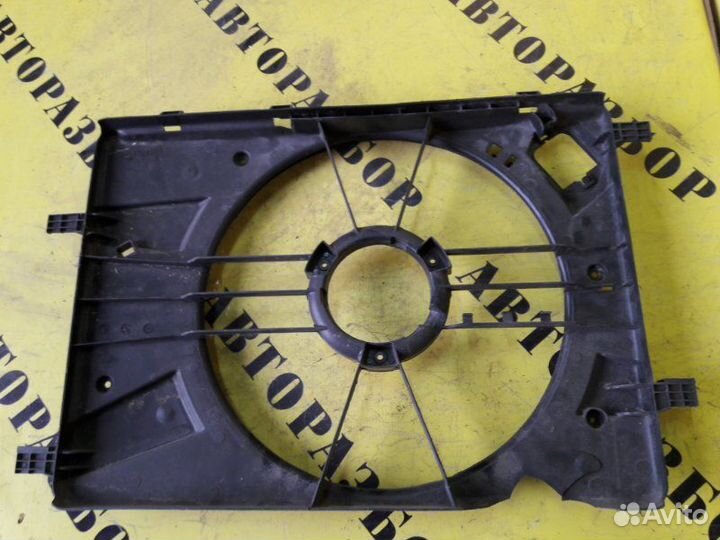 Диффузор вентилятора Chevrolet Cruze 2009-2016