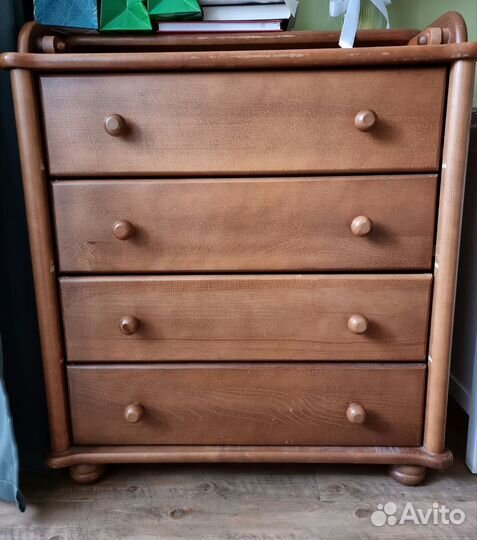 Комод с пеленальным столиком