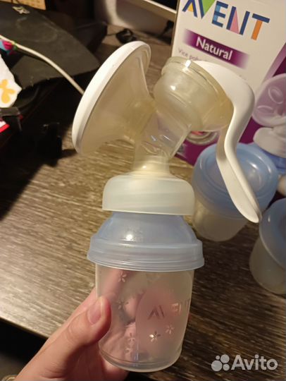 Молокоотсос avent ручной