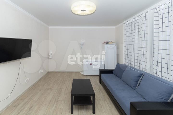 4-к. квартира, 102 м², 1/10 эт.