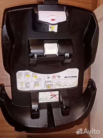 Doona база isofix