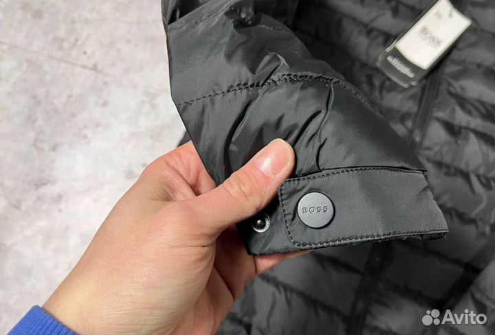 Куртки Boss комфортные