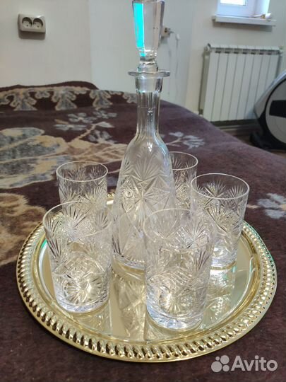 Набор графин и 5 стаканов с подносом
