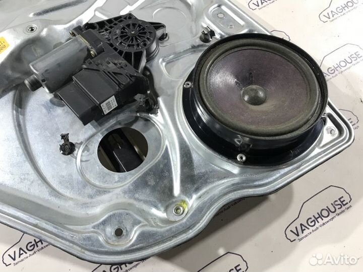 Стеклоподъемник задний левый Volkswagen Passat B5