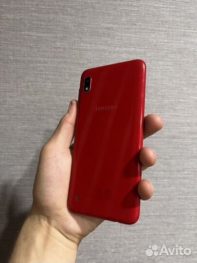 Samsung Galaxy A10, 2/32 ГБ