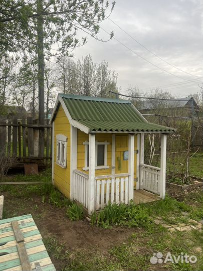 Детский деревянный домик