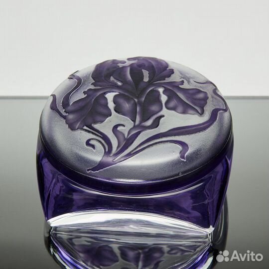 Хрустальная бонбоньерка Val-Saint-Lambert