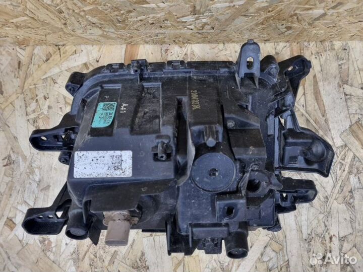 Фара противотуманная передняя левая Mitsubishi Asx