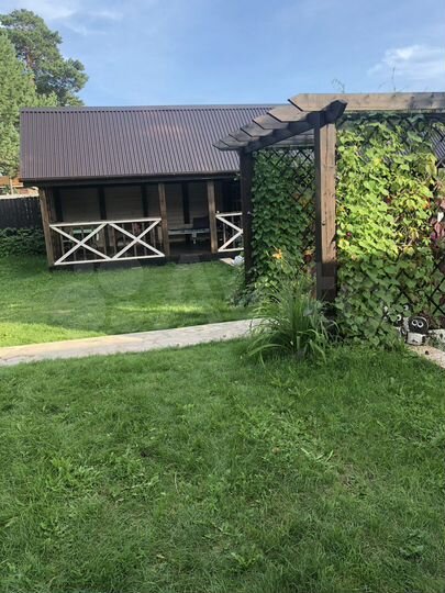 Дом 170 м² на участке 12 сот.