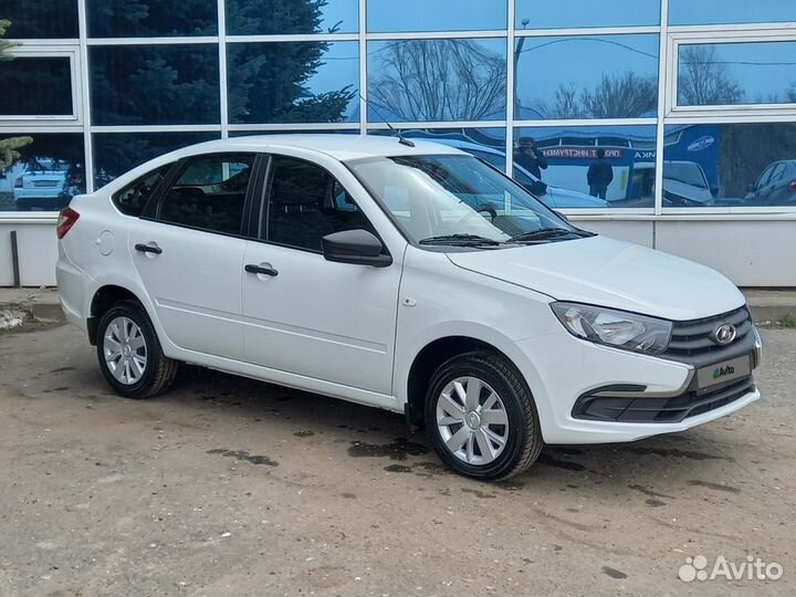LADA Granta 1.6 МТ, 2022