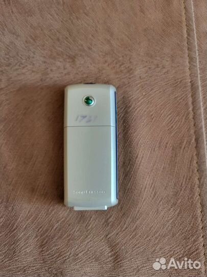 Мобильные телефоны