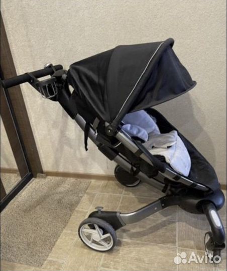 Коляска прогулочная 4 moms