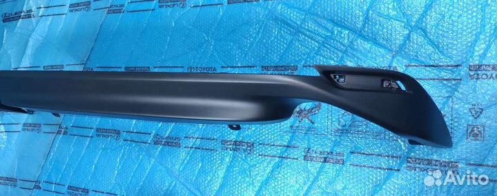 Задний бампер Камри 70 нижняя часть Оригинал 18-23