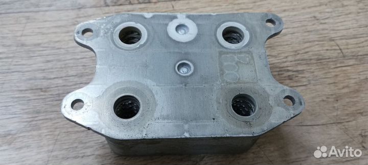 Радиатор масляный 1.2 cjza Skoda octavia a7/ Golf7