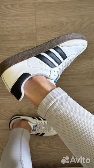 Кроссовки adidas samba женские