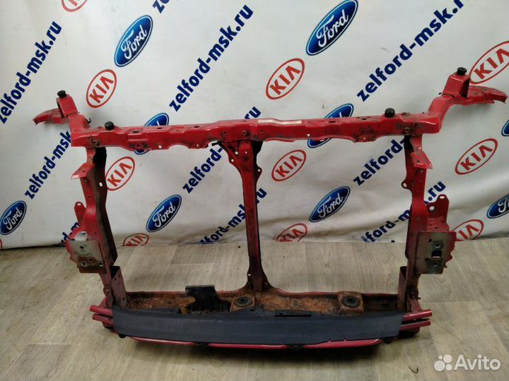 Рамка радиатора Suzuki Splash 2008Г