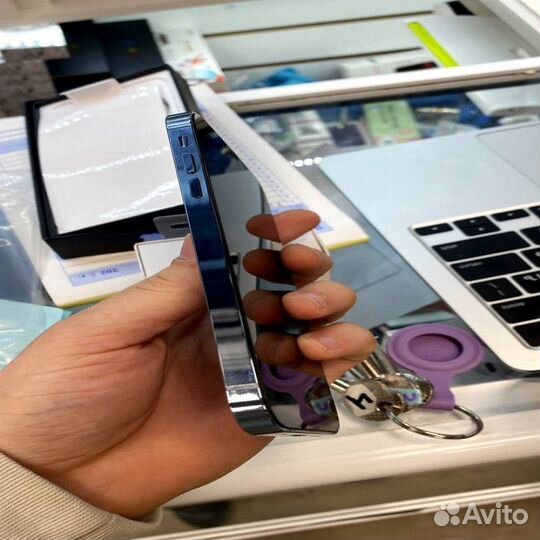 iPhone xr 256gb в корпусе 14 pro