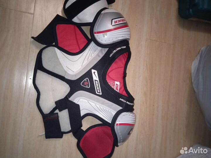 Нагрудник хоккейный bauer детский