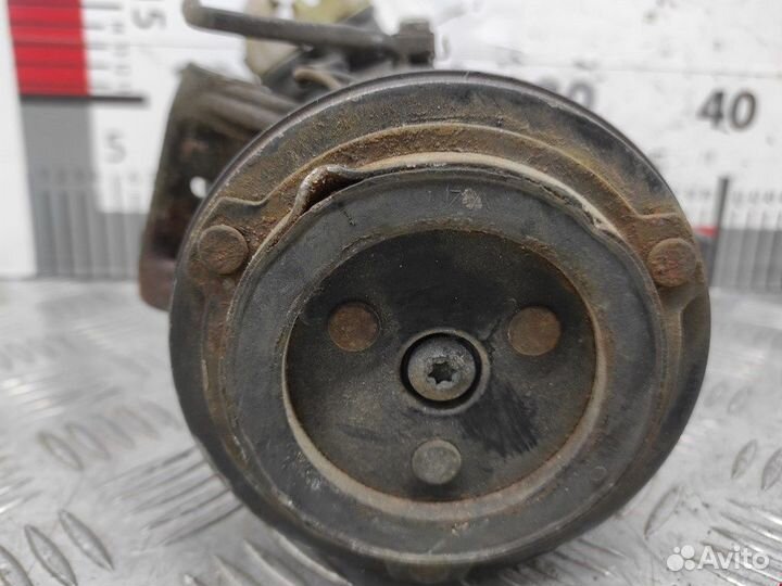Компрессор кондиционера для Opel Astra H 13124750