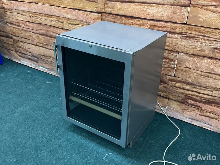 Винный шкаф liebherr