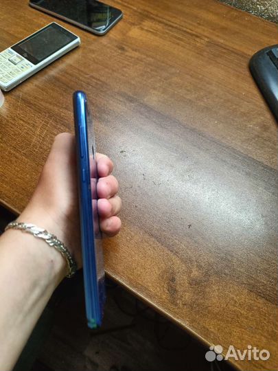 Телефон honor 9 lite