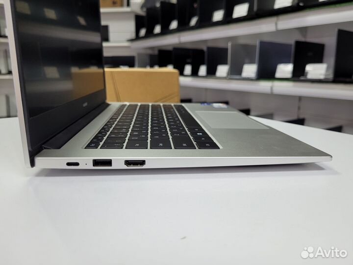 Ультрабук huawei i5-1155G7 16GB DDR4 512GB SSD