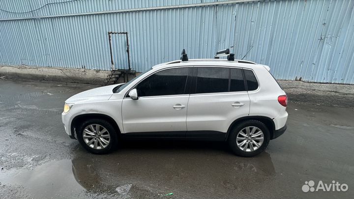 Volkswagen Tiguan 2.0 AT, 2010, 231 500 км