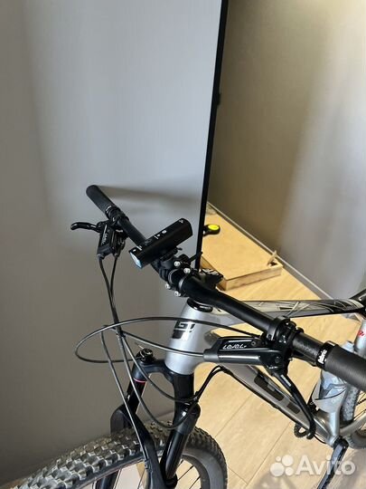 Gt zaskar carbon elite custom разбор