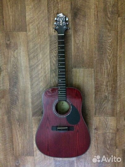 Акустическая гитара