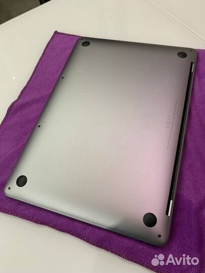 Apple MacBook Pro 13 (2020) m1 16gb 512gb