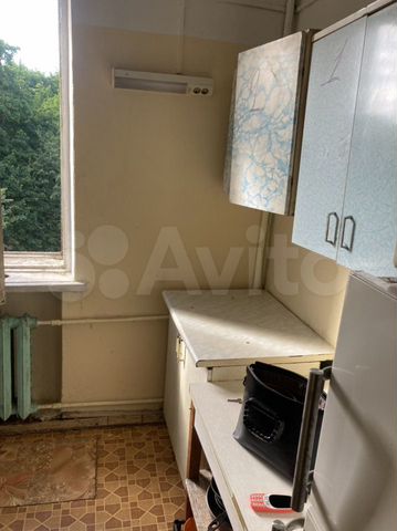 Комната 18 м² в 3-к., 2/4 эт.