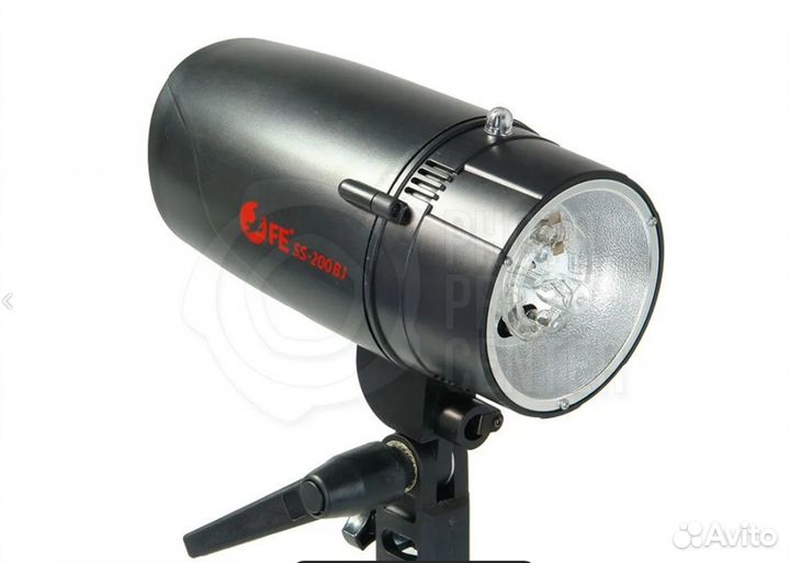 Вспышка SS-200BJM импульсный моноблок Falcon Eyes