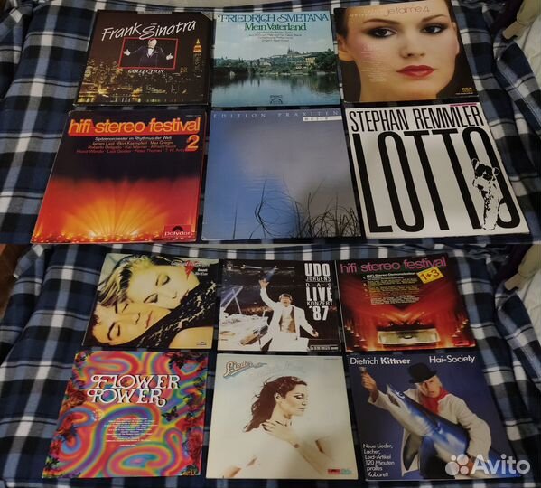 Виниловые пластинки Bee Gees, abba, Phil Collins