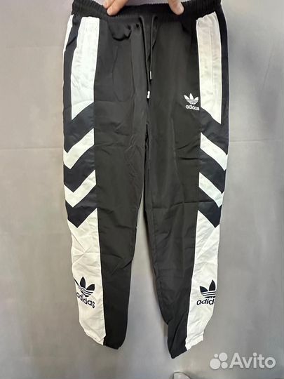 Спортивные штаны