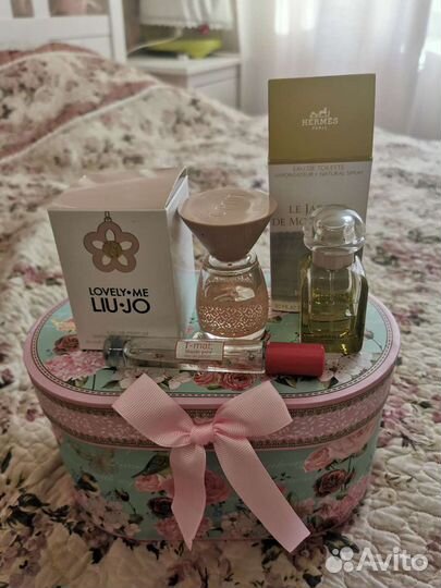 Hermes Le Jardin de Monsieur Li и LIU-JO