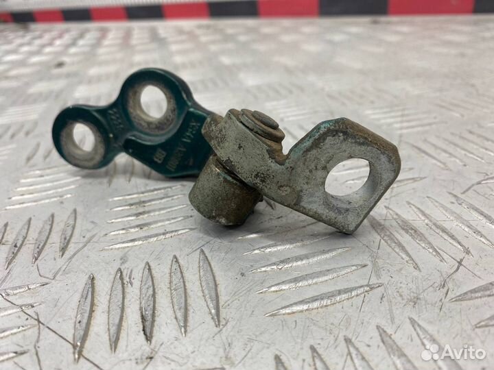 Б/У петля двери задний левый Ford Focus DBW SE