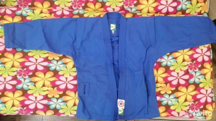 Куртка для борьбы с поясом