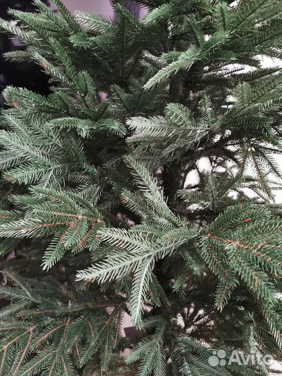 Елка искусственная