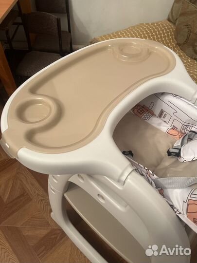 Столик для кормления babyton