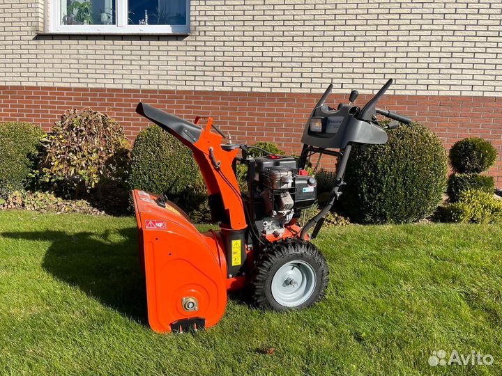 Снегоуборщик Husqvarna ST 261E 5.8 лс