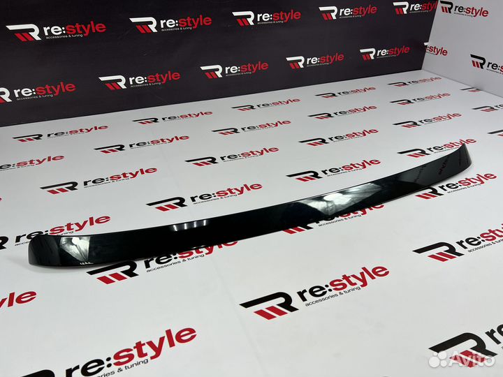 Спойлер На стекло Camry 70 Черный перламутр