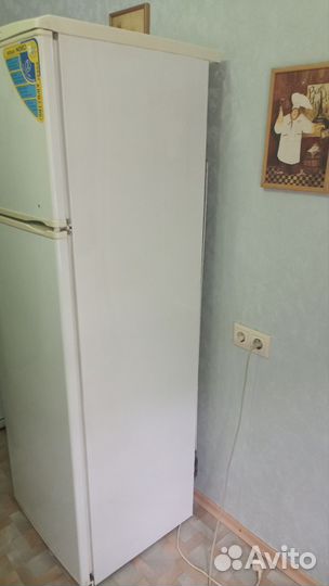 Рабочий двухкамерный холодильник Nord