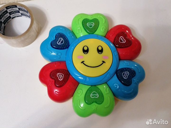 Музыкальные игрушки для малышей