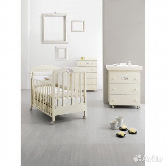 Детская кровать и комод erbesi