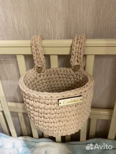 Кармашек на кроватку