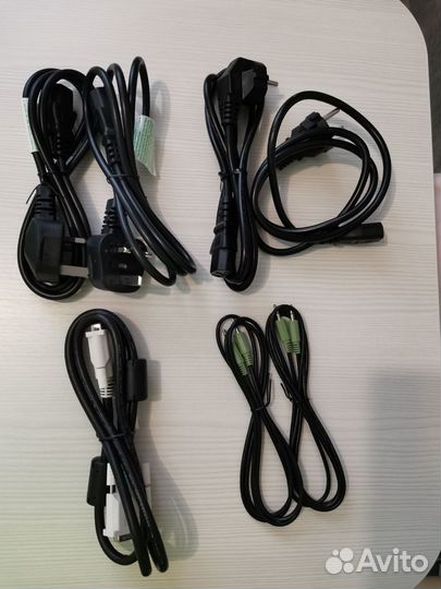 Кабель для монитора