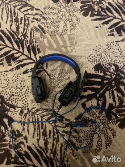Игровые наушники