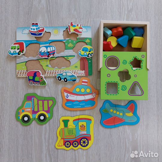 Развивающие игрушки пакетом